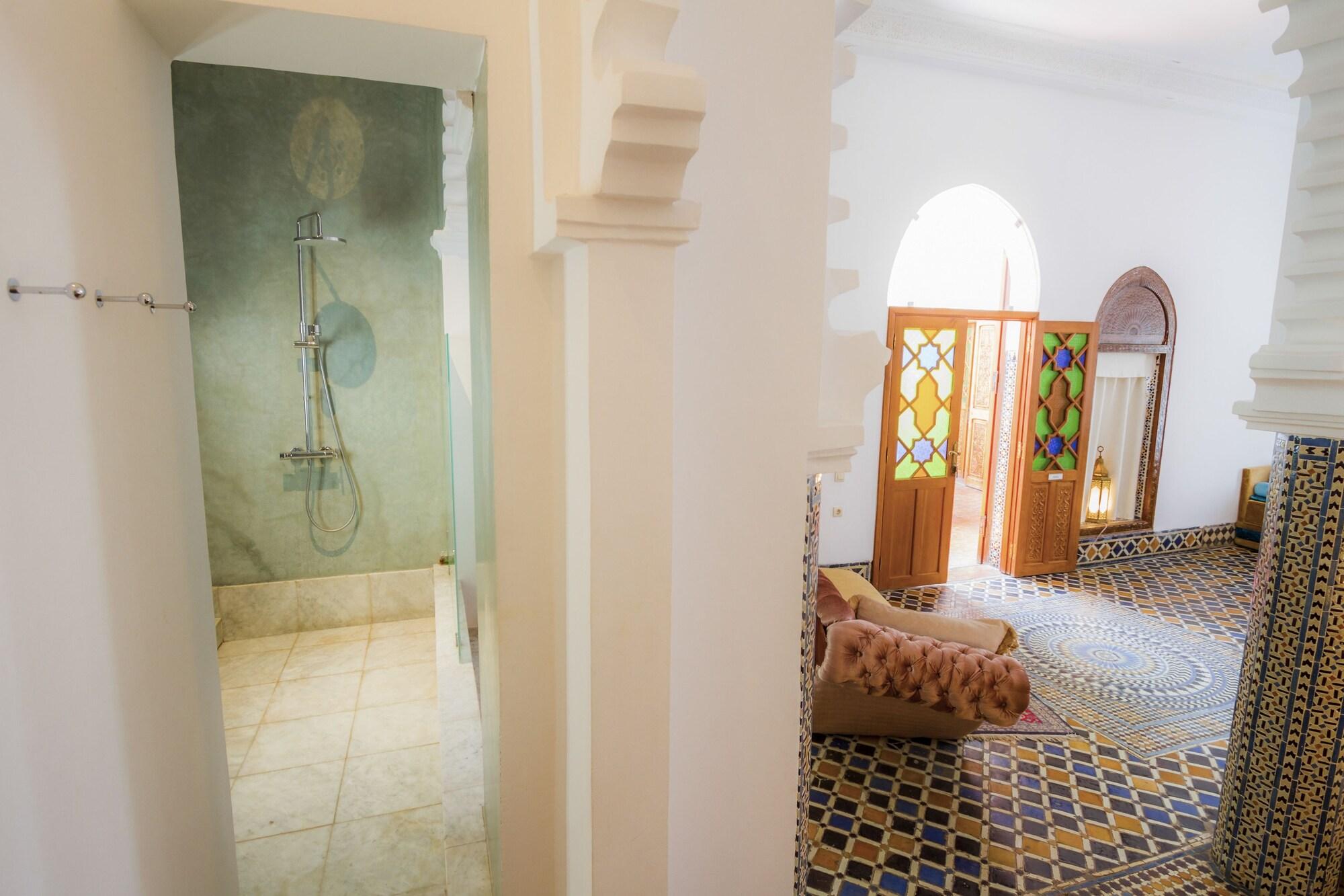 Hotel Blanco Riad Tétouan Екстериор снимка