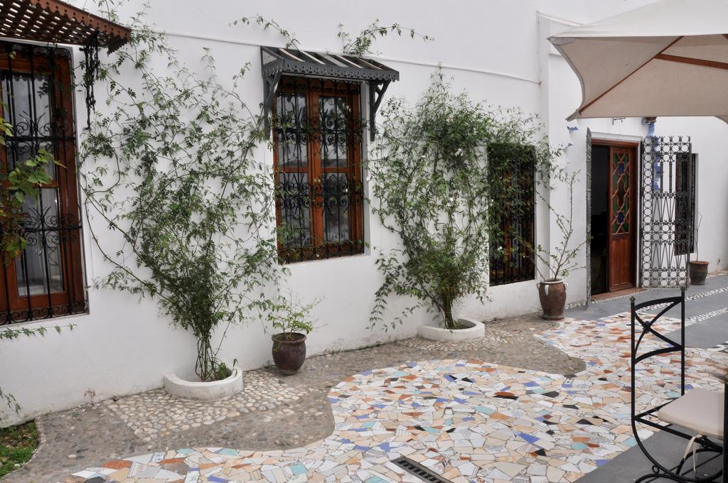 Hotel Blanco Riad Tétouan Екстериор снимка
