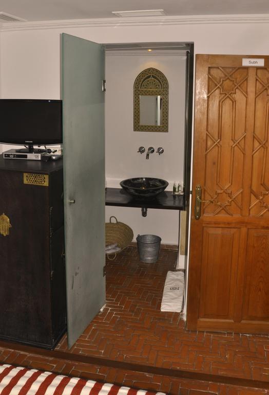 Hotel Blanco Riad Tétouan Екстериор снимка